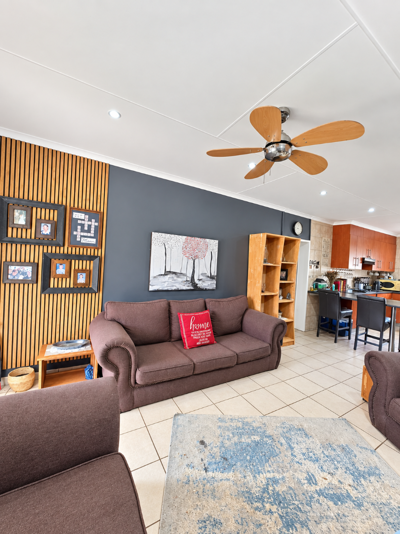 3 Bedroom Property for Sale in Songloed North West